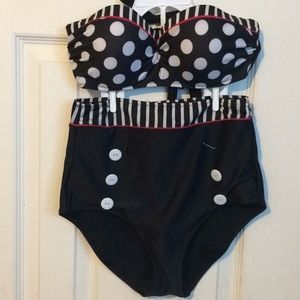 Pinup girl bathing suit